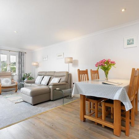 7 Camelside Apartment Wadebridge Bagian luar foto